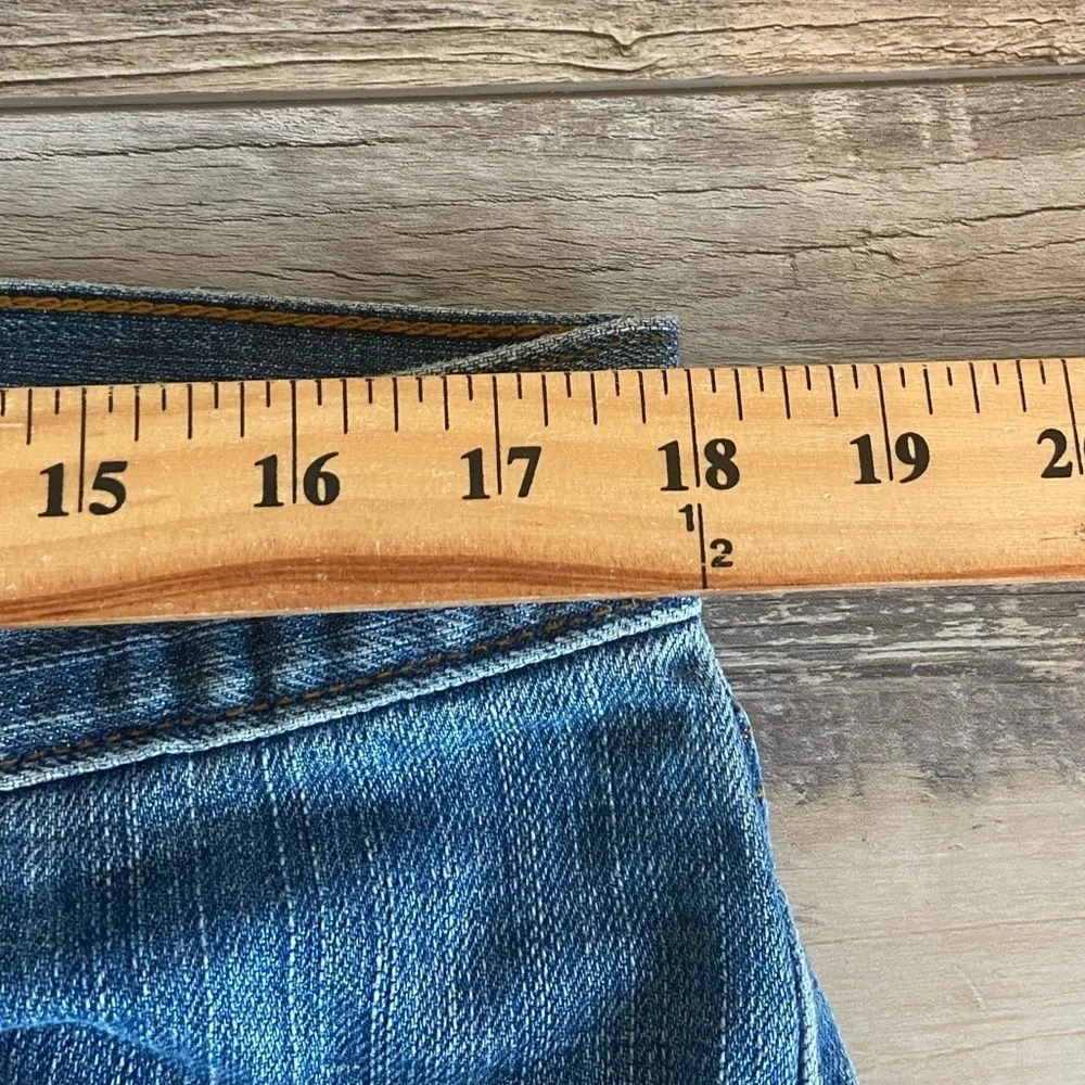 Levi's Men's 527 Low Bootcut Fit Jeans Size 36X34 Mid Wash‎ Cotton Color Blue